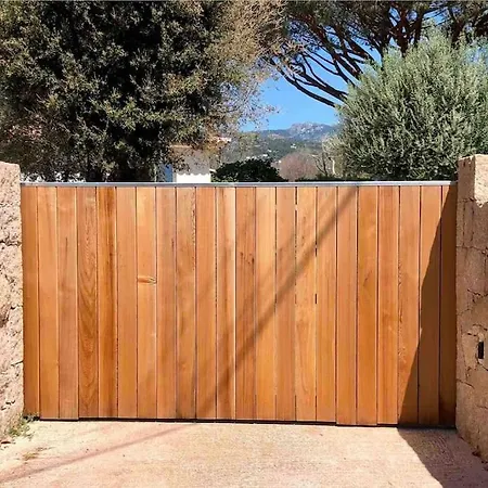 4 Personnes U Pinu, Piscine Partagée, 6 Kms De Vecchio Сasa de vacaciones Porto Vecchio